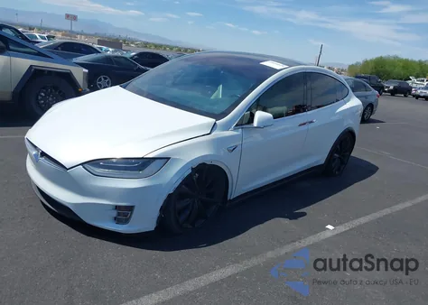 2017 Tesla Model X 100D/75D/90D из США, поврежденный, VIN 5YJXCDE2XHF076555